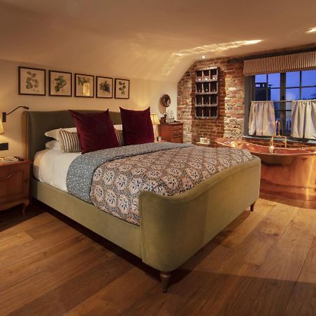 The Leicester Arms Country Inn Penshurst Екстер'єр фото
